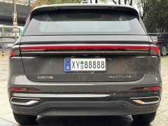 Lincoln Navigator 2.0T AWD Prestige - ფოტო 4