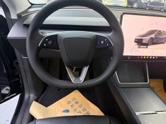 Tesla Model Y Rear-Wheel Drive - ფოტო 5