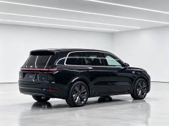 Li Auto L9 2023 Pro - ფოტო 19