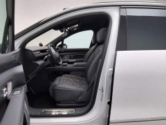 NIO ES8 2026 Six-Seat Executive Signature Edition - ფოტო 10