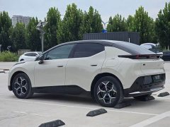 Lynk & Co Geely Lynk & Co 20 530km Rear-wheel Drive Max - ფოტო 4