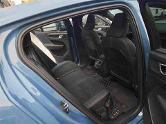 Volvo C40 2022 Long Range Pro - ფოტო 9