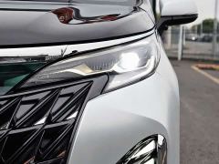 Toyota Gravia 2.5L Hybrid High Roof Comfort Edition - фото 5
