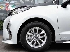 Toyota Gravia 2.5L Hybrid High Roof Comfort Edition - фото 7