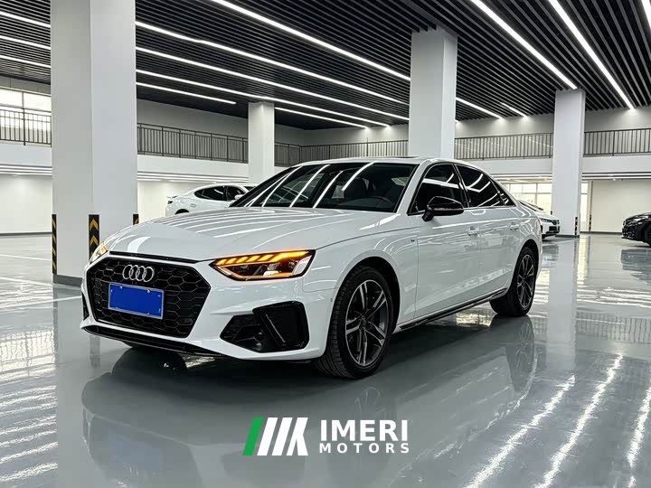 Audi A4L 40 TFSI Luxury Dynamic - ავტომობილი ჩინეთიდან