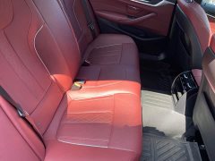BMW 5 Series 525Li M Sport Package - ფოტო 15
