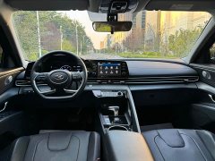 Hyundai Elantra 1.5L CVT GLX Elite - ფოტო 8