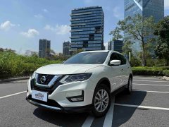 Nissan Qashqai 2.0L CVT 2WD XL Premium Prestige Commemorative Edition - ფოტო 1