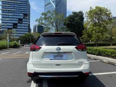 Nissan Qashqai 2.0L CVT 2WD XL Premium Prestige Commemorative Edition - ფოტო 6