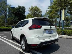 Nissan Qashqai 2.0L CVT 2WD XL Premium Prestige Commemorative Edition - ფოტო 7