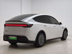 Tesla Model Y L 2025 Long Range All-Wheel Drive - ფოტო 9