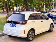Honda Fit 1.5L CVT Trend Edition - ფოტო 3