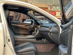 Honda Civic 2021 Hatchback 220 Turbo CVT Trendy Control - ფოტო 10