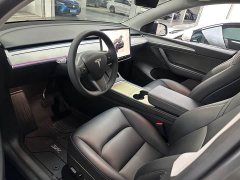 Tesla Model Y Rear-Wheel Drive - ფოტო 5