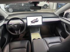 Tesla Model Y Rear-Wheel Drive - ფოტო 6