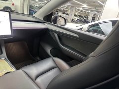 Tesla Model Y Rear-Wheel Drive - ფოტო 9