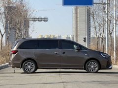 Buick GL8 2022 Land Executive Cabin 652T Luxury - ფოტო 8