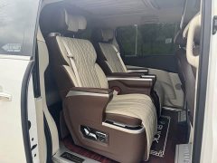 Buick GL8 Land Executive Cabin 652T Luxury - ფოტო 10