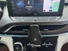 Buick GL8 Land Executive Cabin 652T Luxury - ფოტო 13