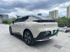 Lynk & Co Geely Lynk & Co 20 530km Rear-wheel Drive Max - ფოტო 5