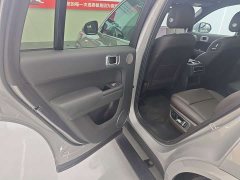 Li Auto L8 Pro - ფოტო 10