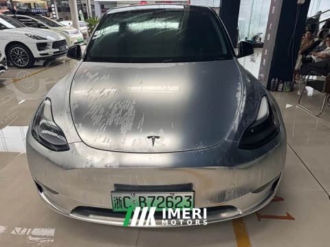 2023 Tesla Model Y Long Range All-Wheel Drive