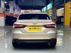 Toyota Camry 2.0G Luxury Edition - ფოტო 6