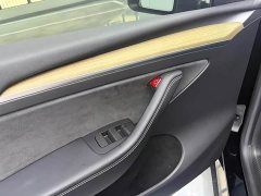Tesla Model Y Rear-Wheel Drive - ფოტო 10