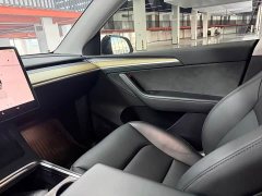 Tesla Model Y Rear-Wheel Drive - ფოტო 6