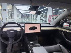 Tesla Model Y Rear-Wheel Drive - ფოტო 7