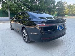 Volkswagen Passat Pro 300TSI Dragon Prestige Edition - ფოტო 7