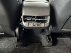 Tesla Model Y Long Range All-Wheel Drive 3D7 - ფოტო 18