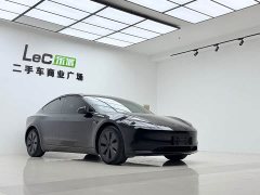 Tesla Model 3 Rear-Wheel Drive - ფოტო 3