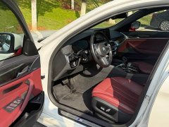 BMW 5 Series 525Li M Sport Package - ფოტო 4