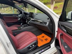 BMW 5 Series 525Li M Sport Package - ფოტო 8