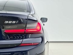 BMW 3 Series 325i M Sport Package - ფოტო 12
