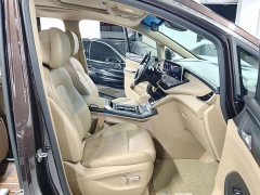 Buick GL8 ES Land Respect 653T Luxury - ფოტო 7