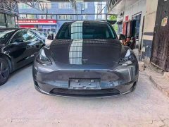 Tesla Model Y Rear-Wheel Drive - ფოტო 2