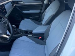 Volkswagen Lavida 2023 Facelift 1.5L Automatic Five Million Edition - ფოტო 16