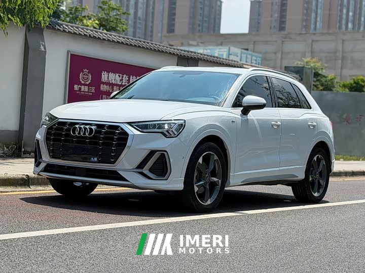 Audi Q3 35 TFSI Fashion Dynamic - ავტომობილი ჩინეთიდან