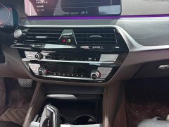 BMW 5 Series 530Li Premier M Sport Package - ფოტო 12