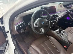 BMW 5 Series 530Li Premier M Sport Package - ფოტო 4