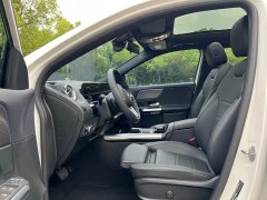 Mercedes-Benz GLA Facelift GLA 200 - ფოტო 9