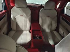 Bentley Bentayga 4.0T V8 Long Wheelbase - ფოტო 2