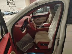 Bentley Bentayga 4.0T V8 Long Wheelbase - ფოტო 5