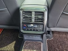 Volkswagen Passat 380TSI Premier - ფოტო 10