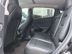 Tesla Model Y Standard Range RWD - ფოტო 9