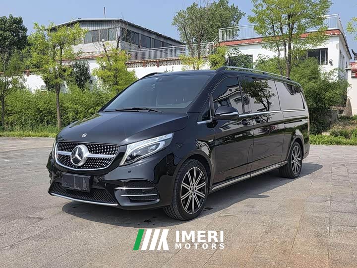Mercedes-Benz V-Class V 260 L Long Wheelbase Luxury Edition