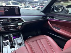 BMW 5 Series 530Li Premier M Sport Package - ფოტო 14
