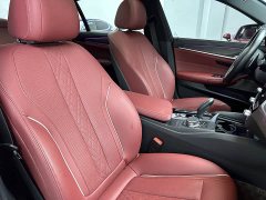 BMW 5 Series 530Li Premier M Sport Package - ფოტო 18